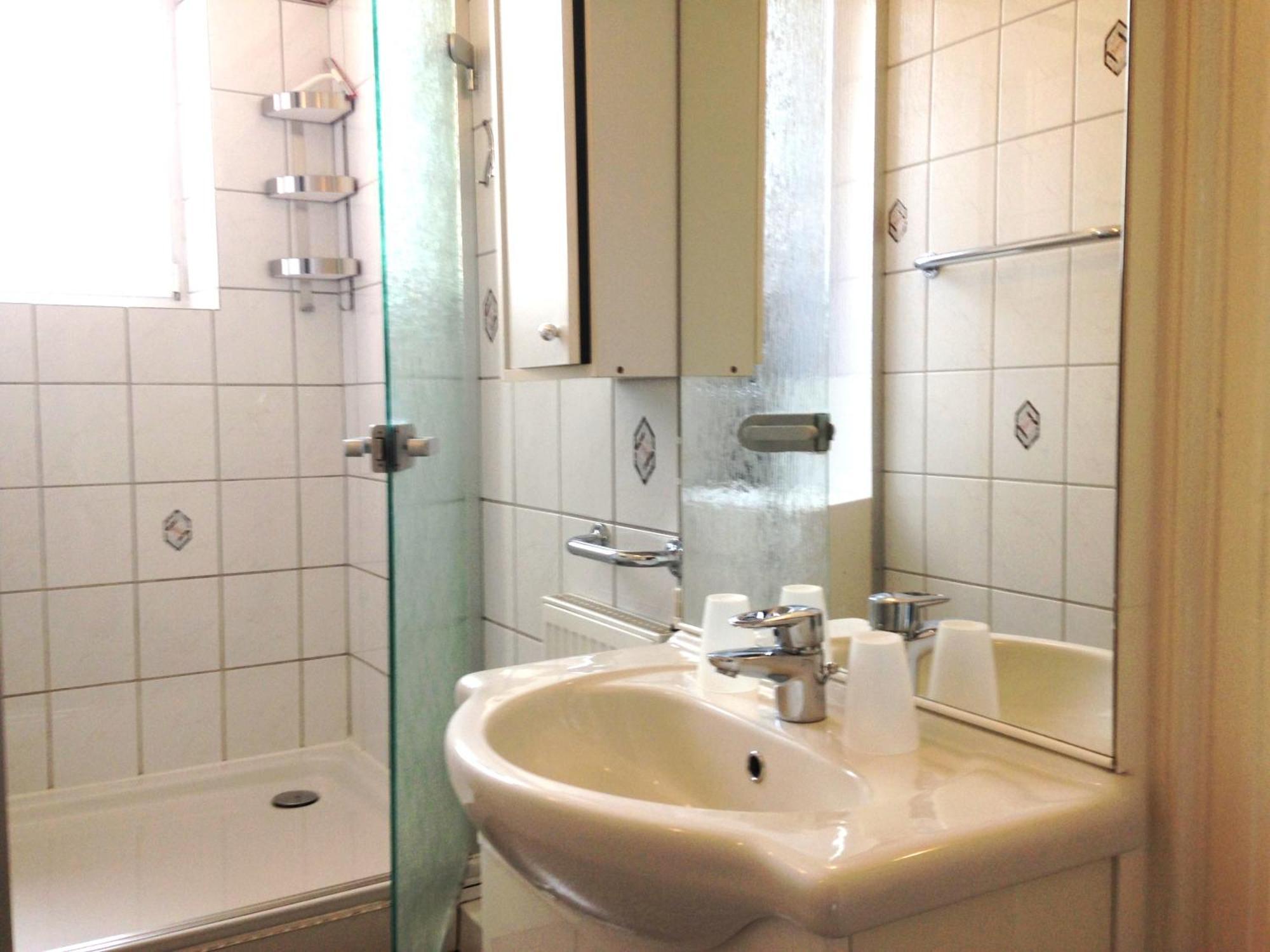 Appartementhaus Dr. Vetter Baden-Baden Zimmer foto